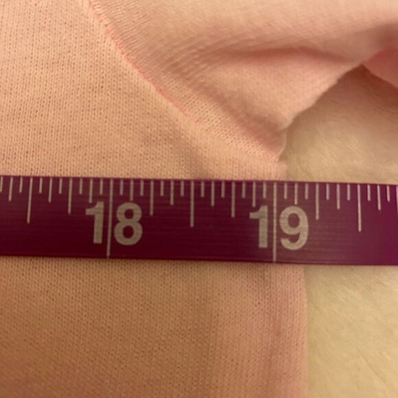 Stranger Things Hawkins Indians Pink Short Sleeve Tee Shirt Sz M - Picture 12 of 14